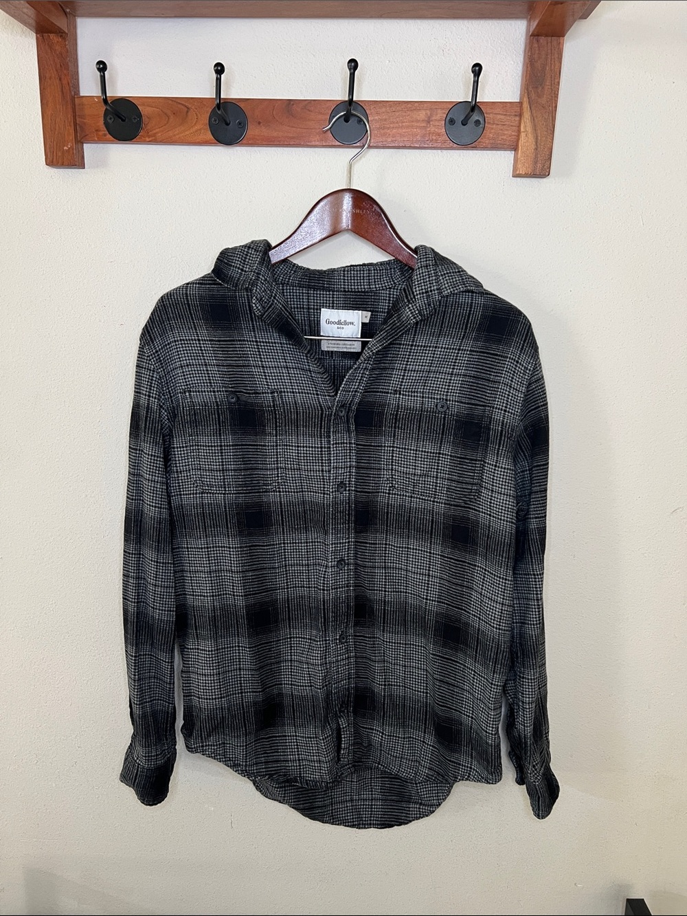 Goodfellow&Co. Men's Gray Black Button Down Flannel Size Medium Casual
